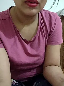 Snapshot of Tanha18 chatting on December 2, 6:19 am Tanha18 online show from December 2, 6:19 am