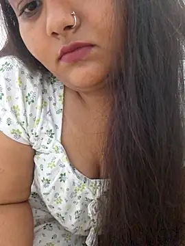 Snapshot of Saffroncutie chatting on October 15, 2:06 pm Saffroncutie online show from October 15, 2:06 pm