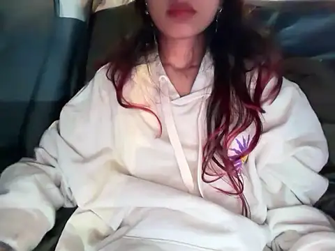 Snapshot of youngriri2 chatting on January 15, 2:54 pm youngriri2 online show from January 15, 2:54 pm