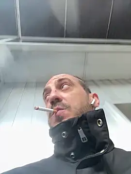 AlexGogo23 online show from March 25, 7:03 am