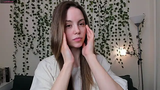 sweet and flirt online show from November 12, 9:42 am