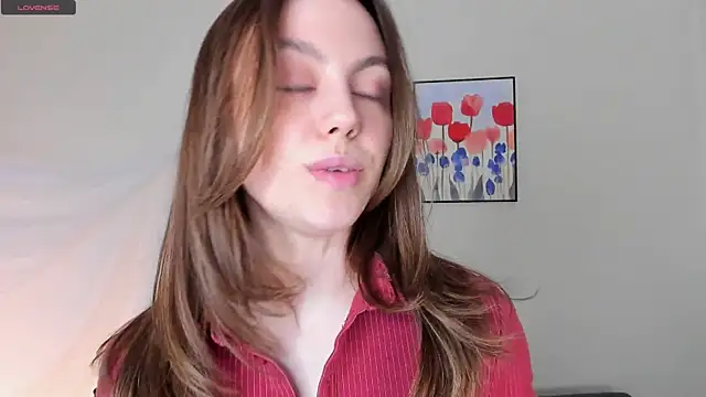 sweet and flirt online show from April 1, 1:41 pm