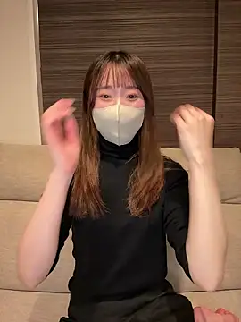 yura ra ra online show from December 18, 2:34 pm