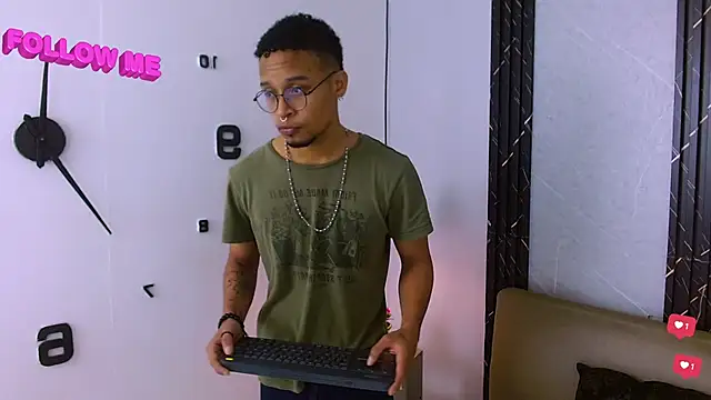 Jayden Morris online show from January 16, 11:47 am