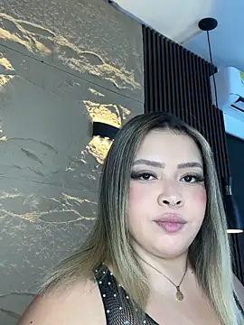 Snapshot of GenesisBlaze chatting on May 26, 7:32 pm GenesisBlaze online show from May 26, 7:32 pm