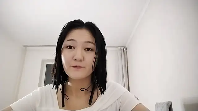 Lyndasilk online show from October 16, 2:07 pm