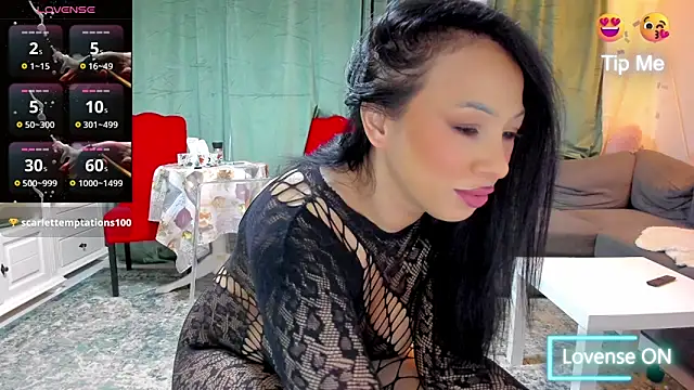 Snapshot of ExotticBeautty chatting on June 14, 8:16 am ExotticBeautty online show from June 14, 8:16 am