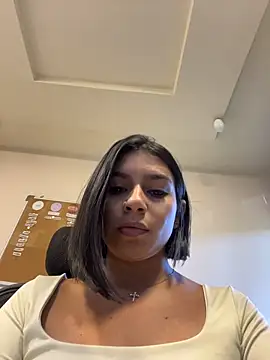 AlyssaRay online show from March 14, 12:54 pm