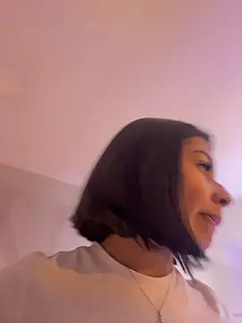 AlyssaRay online show from March 23, 11:36 am