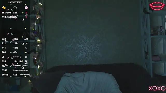 Snapshot of kiksee_ chatting on February 26, 5:50 am kiksee online show from February 26, 5:50 am