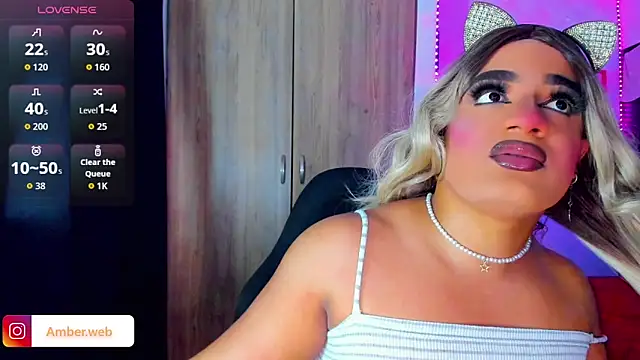 Sofiabigcock22 online show from March 3, 6:14 pm