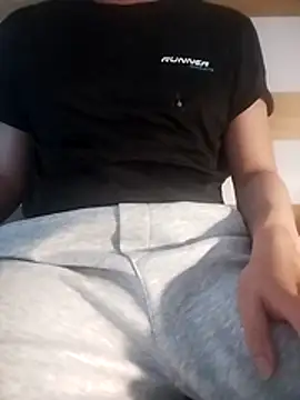 gande 003 online show from November 30, 6:17 am