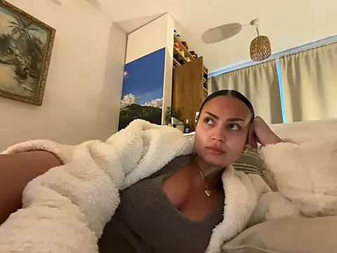 sexygoddessjessy online show from April 16, 6:30 pm