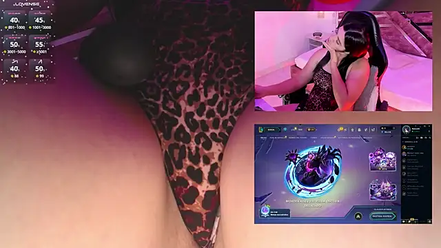 Snapshot of EvaBloom__ chatting on April 28, 9:09 pm EvaBloom online show from April 28, 9:09 pm