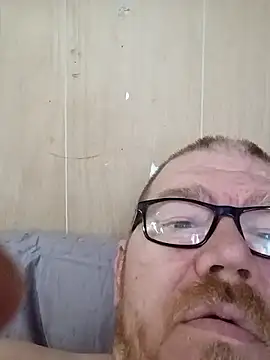 Snapshot of Spencer8181 chatting on January 9, 6:31 pm Spencer8181 online show from January 9, 6:31 pm