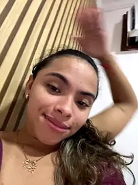 safadinhaquenteW online show from November 1, 8:00 pm