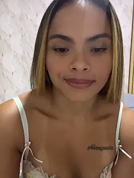 Snapshot of safadinhaquenteW chatting on March 13, 4:08 am safadinhaquenteW online show from March 13, 4:08 am