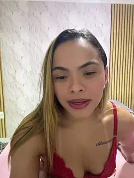 Snapshot of safadinhaquenteW chatting on April 3, 2:20 am safadinhaquenteW online show from April 3, 2:20 am