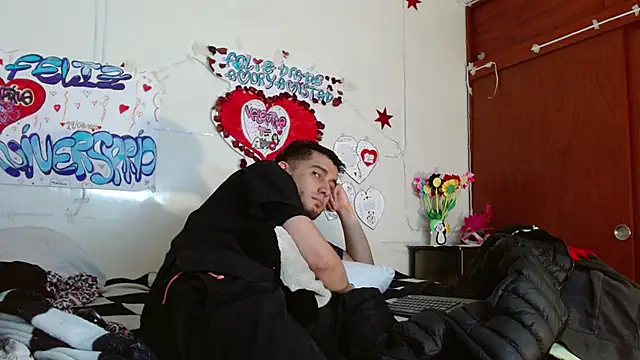 picante70  online show from March 24, 6:57 pm