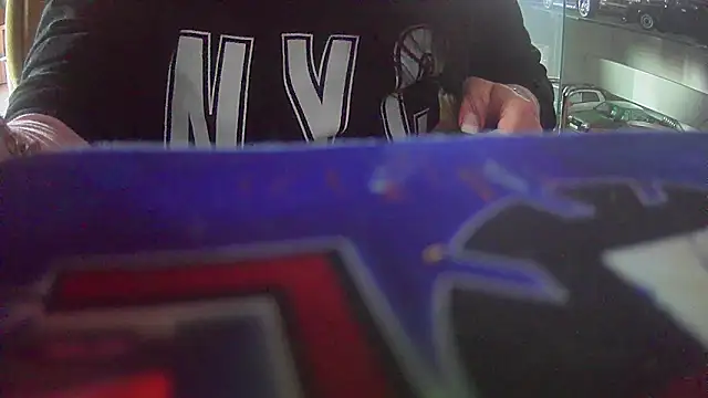 Snapshot of jumady-ts chatting on November 19, 9:53 am jumady-ts online show from November 19, 9:53 am