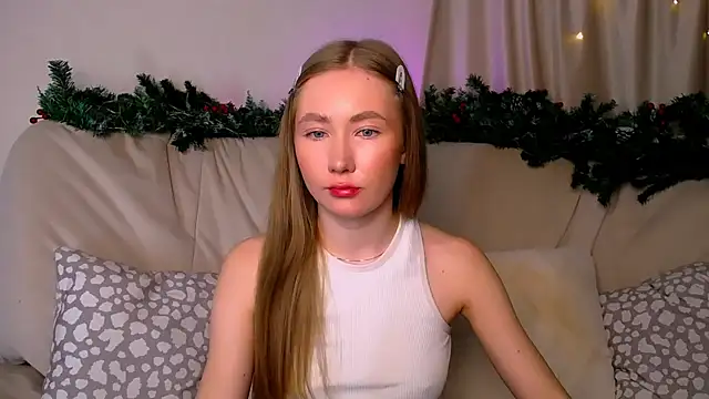 EllyColins online show from December 20, 3:02 am