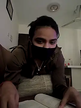 radhika4445 online show from March 14, 5:57 am