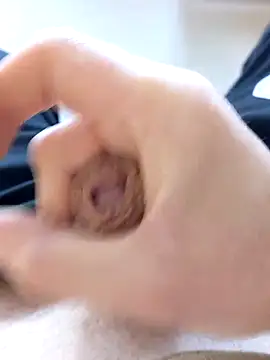 Snapshot of szabi1995 chatting on October 13, 8:09 pm szabi1995 online show from October 13, 8:09 pm