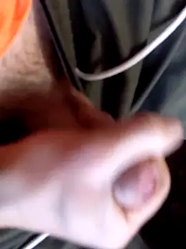 Snapshot of szabi1995 chatting on October 30, 2:07 pm szabi1995 online show from October 30, 2:07 pm