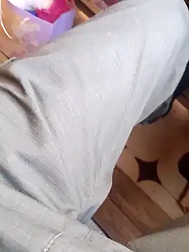 Snapshot of szabi1995 chatting on November 19, 7:30 am szabi1995 online show from November 19, 7:30 am