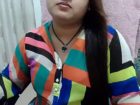Snapshot of SexyRani2000 chatting on June 11, 3:10 pm SexyRani2000 online show from June 11, 3:10 pm