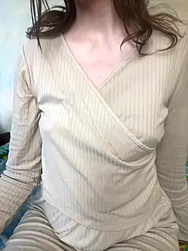 KittieCreme online show from November 2, 9:22 am