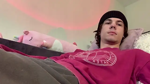 Jeremy1Scott online show from June 23, 4:54 am