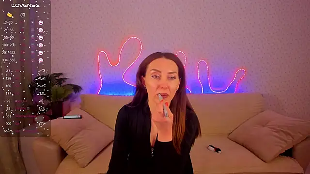 Snapshot of Lilith_Sora chatting on January 12, 10:26 pm Lilith Sora online show from January 12, 10:26 pm