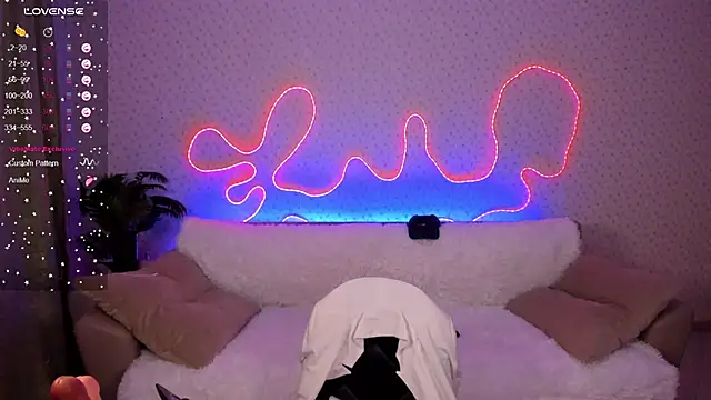 Snapshot of Lilith_Sora chatting on March 3, 2:23 pm Lilith Sora online show from March 3, 2:23 pm