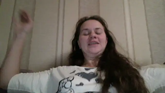 GiaaCaranggi online show from February 13, 8:38 pm