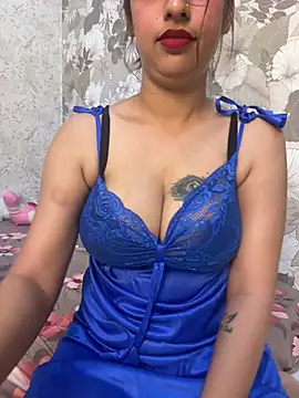 Snapshot of neelam_singh0 chatting on April 24, 3:25 pm neelam singh0 online show from April 24, 3:25 pm
