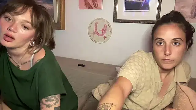 lill daddysgirl online show from May 30, 2:19 am