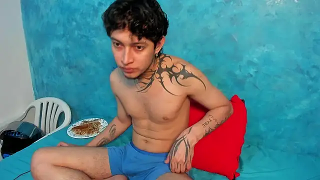 Sky Wild online show from February 10, 8:02 pm