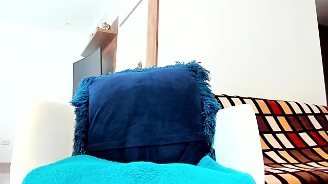 Snapshot of katcum02 chatting on February 28, 12:39 pm katcum02 online show from February 28, 12:39 pm