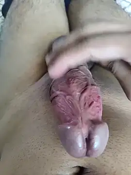 Snapshot of indiandick2468 chatting on October 18, 6:26 am indiandick2468 online show from October 18, 6:26 am