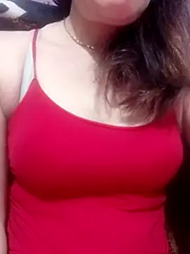 YiyinLy online show from March 22, 12:25 am