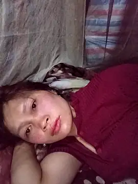 siusiu-00 online show from April 12, 9:42 pm