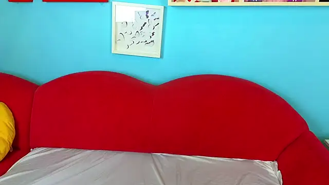 Soft Lilly online show from November 27, 6:04 am