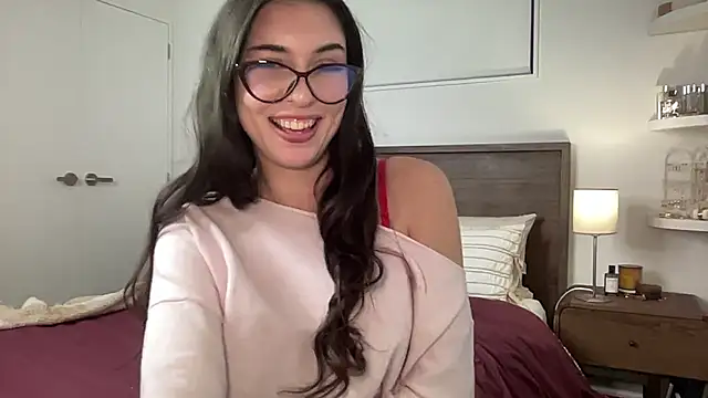 mollyy2006 online show from June 16, 12:02 am