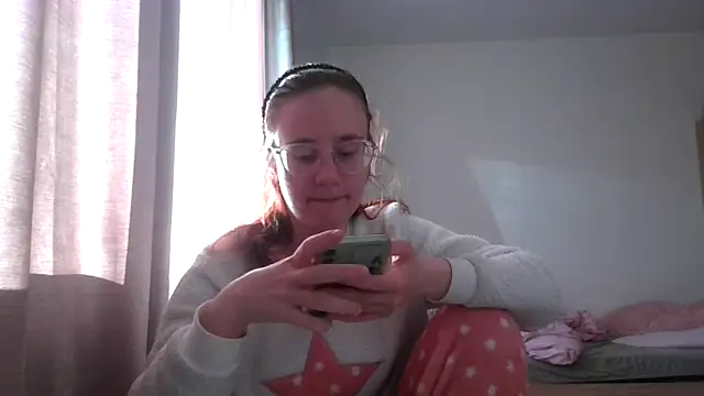 LuckySLove online show from May 14, 5:20 pm