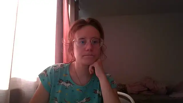 Snapshot of LuckySLove chatting on July 9, 4:55 pm LuckySLove online show from July 9, 4:55 pm