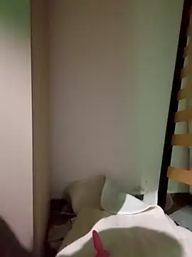 Snapshot of Cucco25 chatting on November 25, 4:40 pm Cucco25 online show from November 25, 4:40 pm