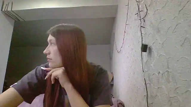 luna tt online show from February 14, 2:03 pm