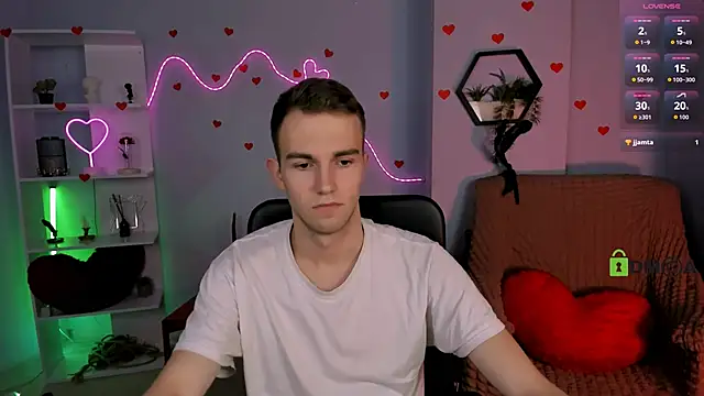 astren villo online show from February 26, 3:55 pm