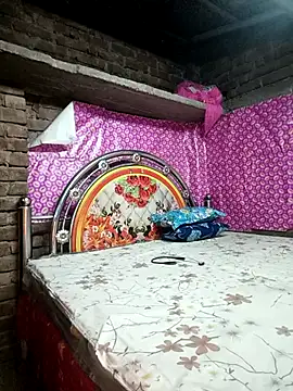 JYRR25 online show from April 12, 3:50 pm